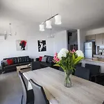 Diamond Townhouse 17 펜션