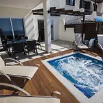 Diamond Townhouse 17 펜션 *