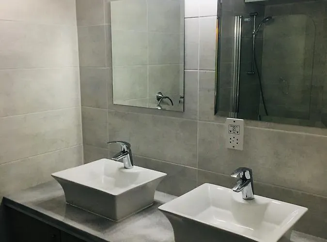 Diamond Townhouse 17